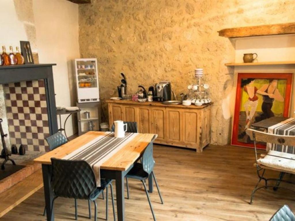 Du Cote De Chez Jeanne Hotel Fourcès Kültér fotó