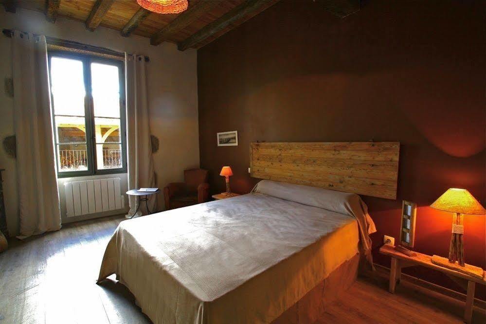 Du Cote De Chez Jeanne Hotel Fourcès Kültér fotó